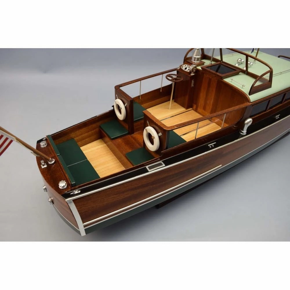 1929 Chris-Craft Commuter Boat Model Kit