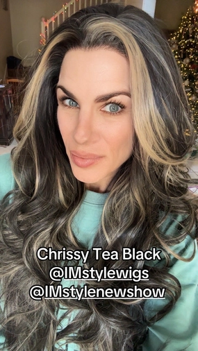 IMstyle Chrissy Tea Black with Highlight 28inches layer Cut Free part Lace Front Wig Daily-F100-2450 (ELSA)