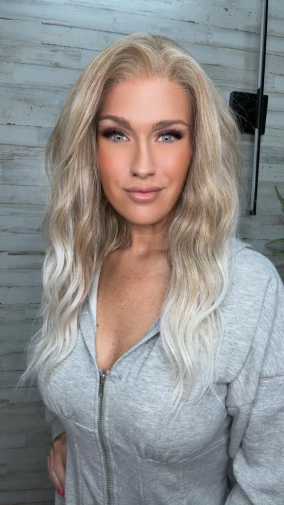 IMstyle Karissa 13*4 free part low density big volum glueless pre pluck dark blonde to white blonde 22 inches natural curls lace front wigs